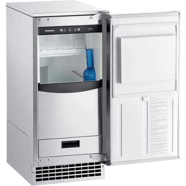 SCOTSMAN - Commercial 50lb Cube Ice Machine - Outdoor Rated - Gravity Drain
