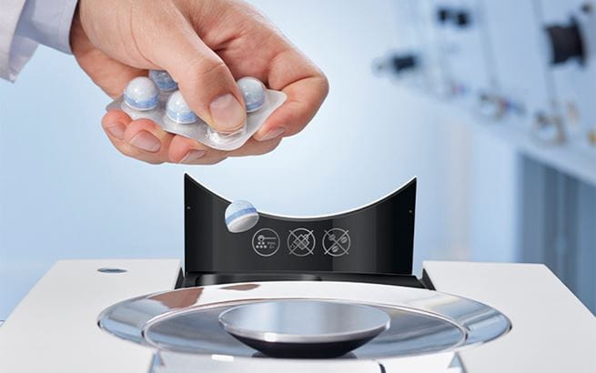 JURA - Pastillas de Limpieza de 3 Fases NA (Paquete con 6 piezas) image 2