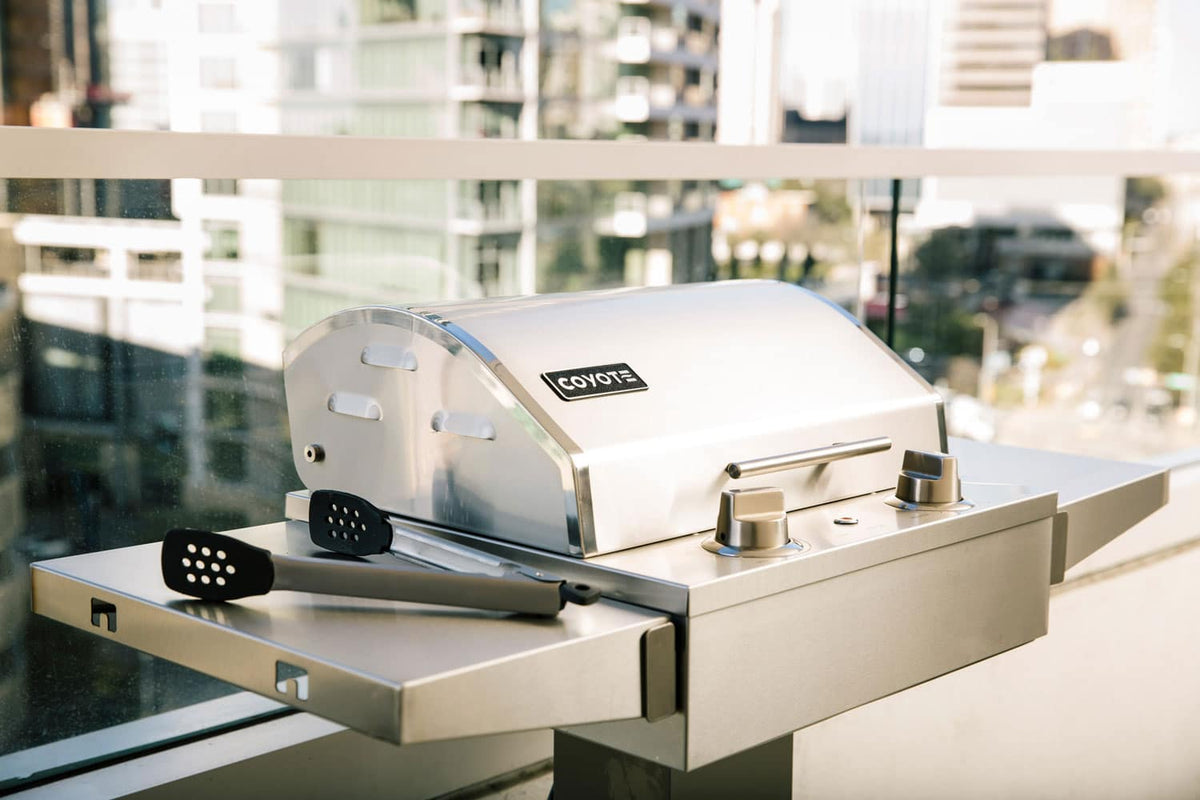 COYOTE - 18" Electric Grill, 120V/60Hz