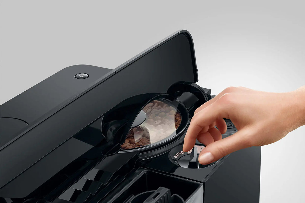 JURA - C9 Piano Black (NAA)NEW